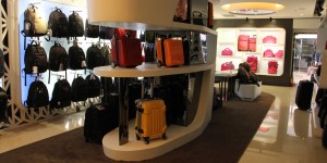 [Luggage Oxford Cloth] What is the best material for a trolley case?