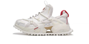 “Red” luck is on your way!  Li Ning’s New Year “Every Day Makes Money” series is on sale