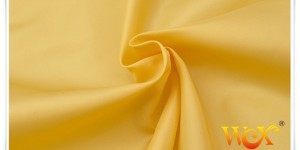 Which is stronger, Oxford cloth or polyester taffeta?