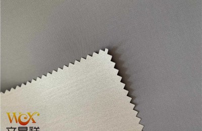 What is the difference between PVC mesh cloth and Oxford cloth?
