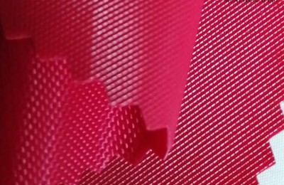 Does PVC coated Oxford cloth smell strong?  Flame retardant fabric Oxford cloth manufacturer