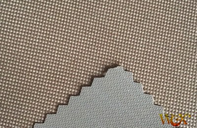 What are the characteristics of seats made of different fabrics?