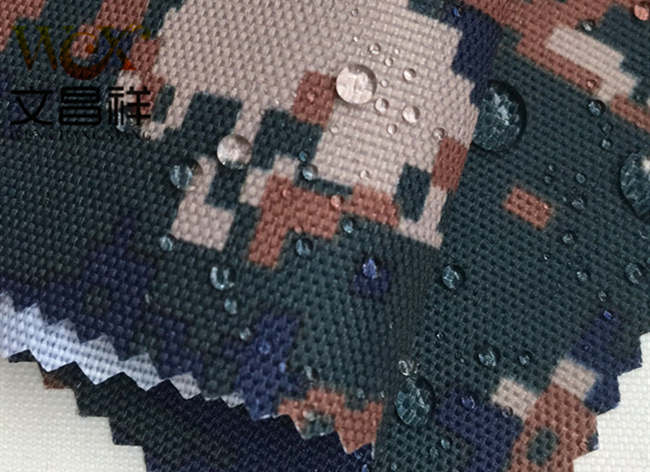 Waterproof camouflage fabric